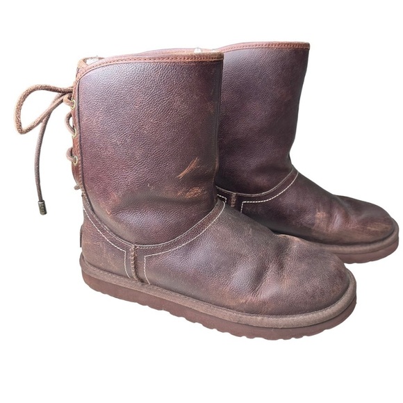 UGG Mariana S/N 1008426 Brown Leather Boots. Size 7 - Picture 1 of 10